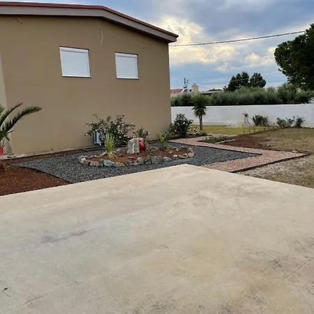 Saint George Family House Παλαιά Φώκαια